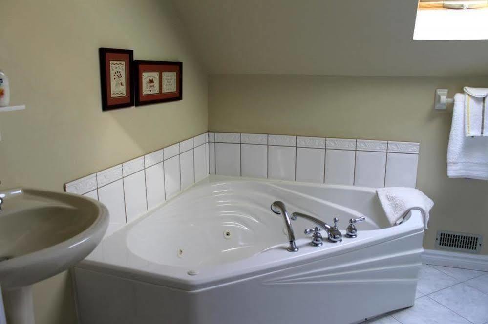Mackenzie House B&B By Elevate Rooms ポート・ホークスベリ エクステリア 写真