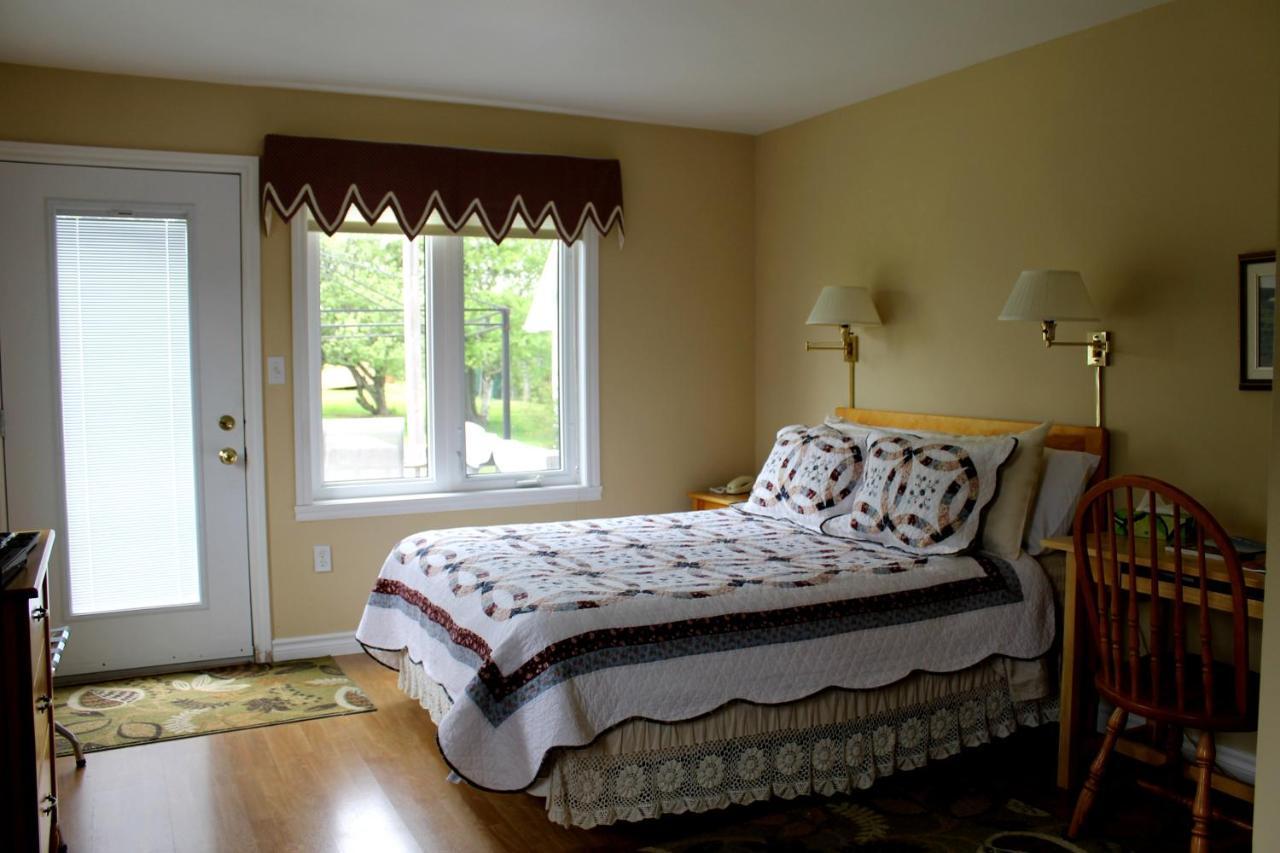 Mackenzie House B&B By Elevate Rooms ポート・ホークスベリ エクステリア 写真